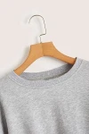Kadın Gri Bisiklet Yaka Rahat Kesim Crop Sweatshirt (zck0700)
